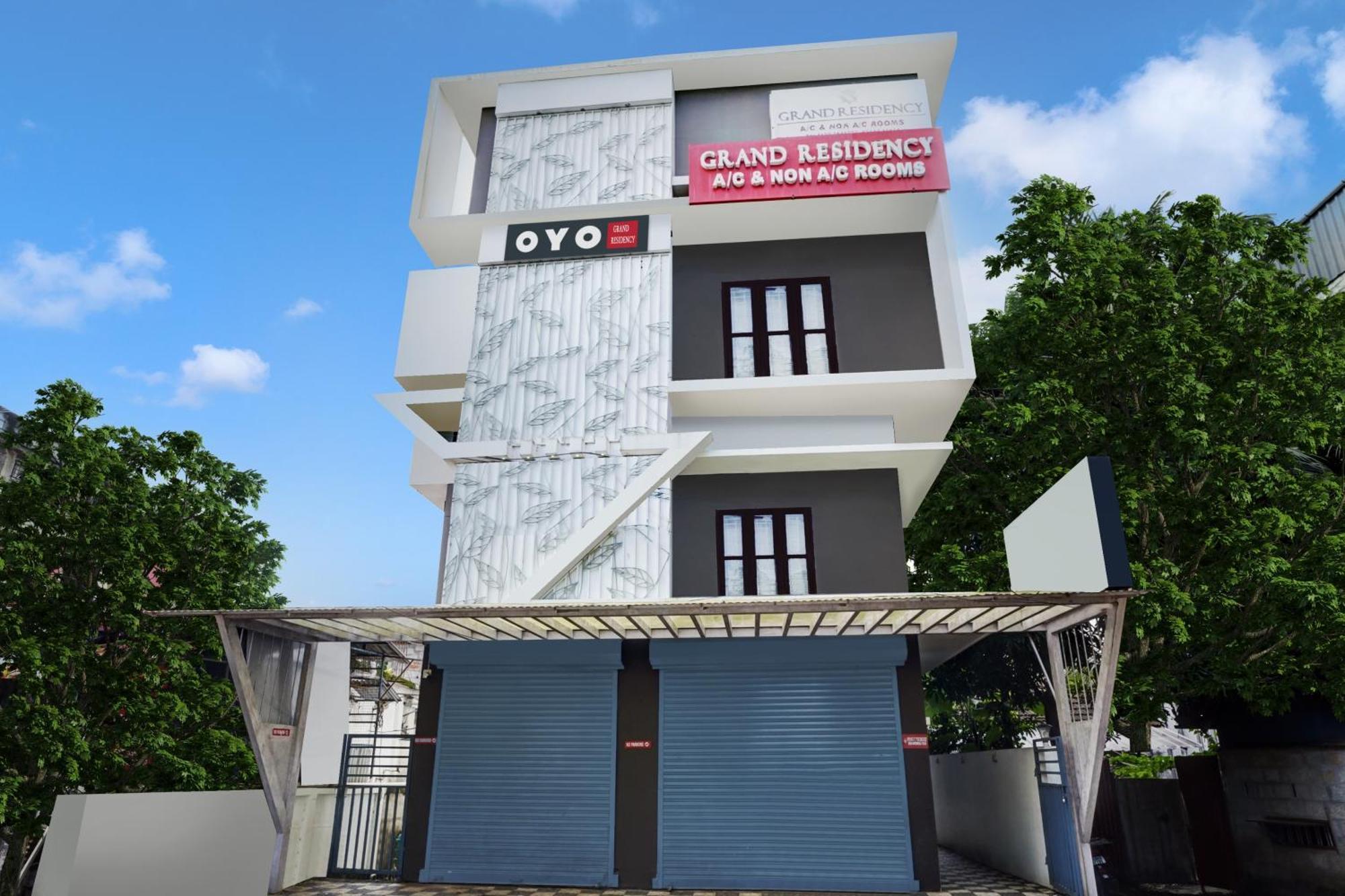 Hotel O Grand Residency Ambalapulai Exterior photo